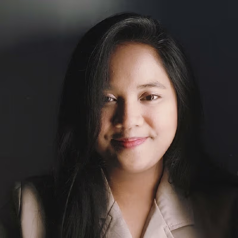 Yefi Chlarasasti
